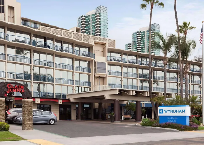 Wyndham San Diego Bayside