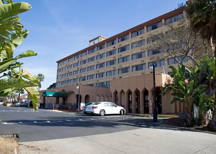 The Consulate Hotel Airport/Sea World/San Diego Area